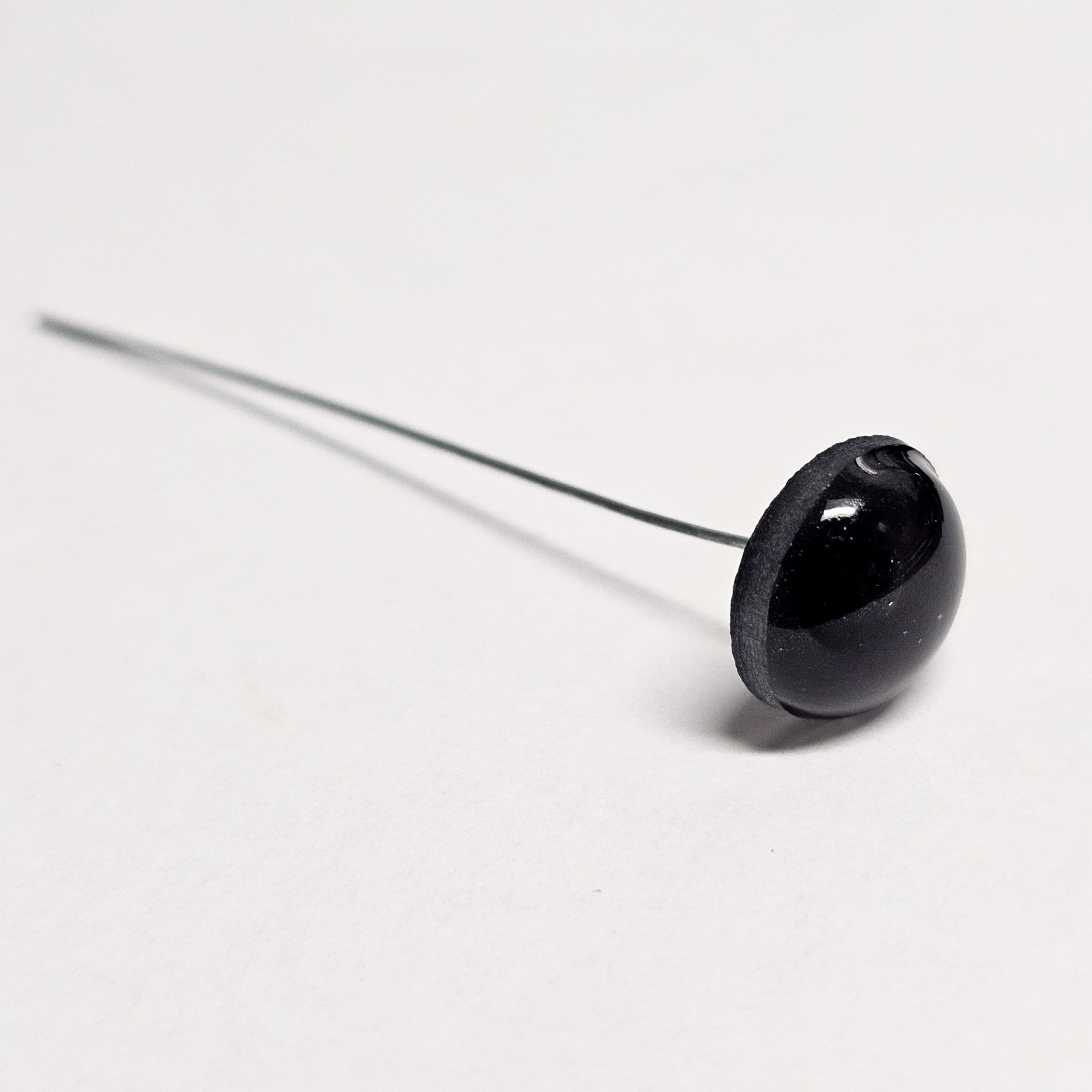 20260721_124644 BIRD EYES- 10mm Black on Wire - Image 1